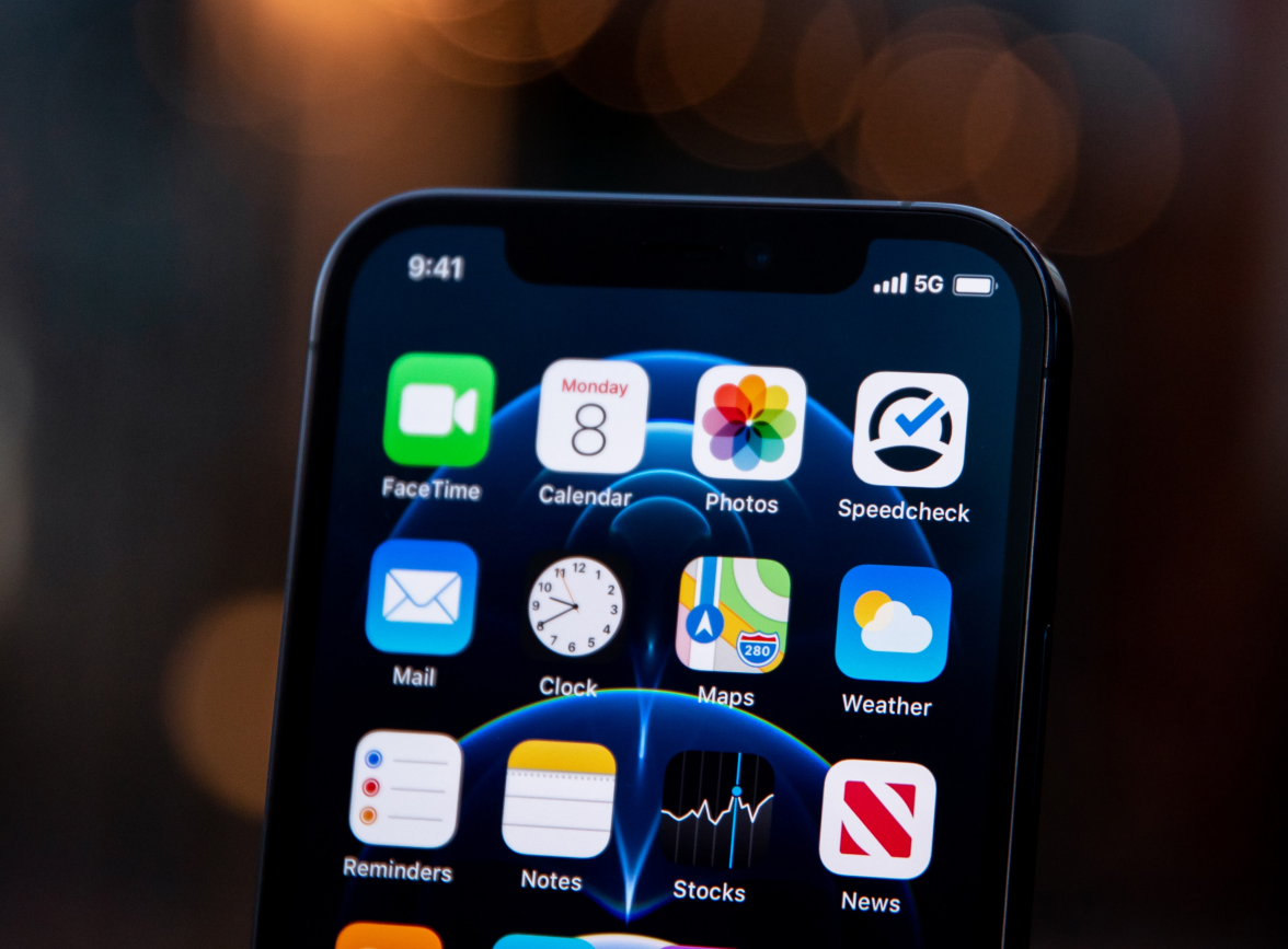 泽普苹果手机维修分享为什么 iPhone 12 在冬季会自动关机 